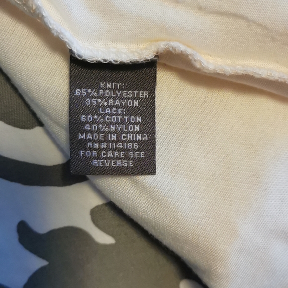 2/$30 top - Picture 5 of 5